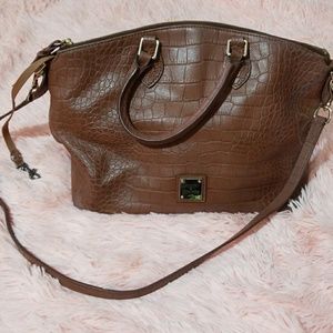 Authentic used Dooney and bourke purse